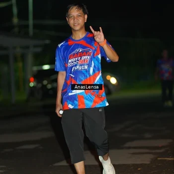 Runner Photo 6040432