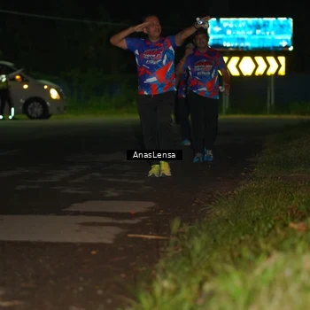 Runner Photo 6040458