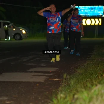 Runner Photo 6040481