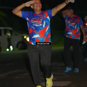 Runner Photo 6040497