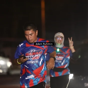 Runner Photo 6040500