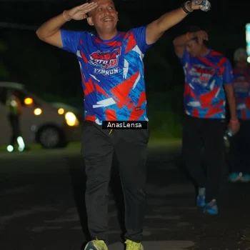 Runner Photo 6040505