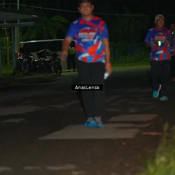 Runner Photo 6040521