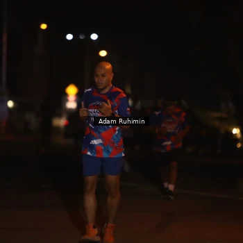 Runner Photo 6040526
