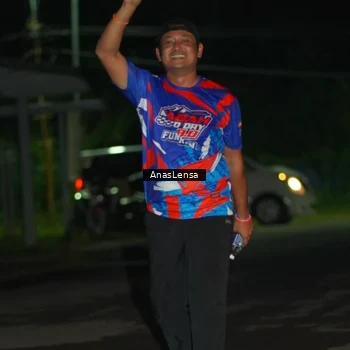 Runner Photo 6040560