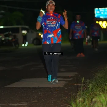 Runner Photo 6040562