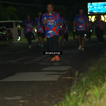 Runner Photo 6040585
