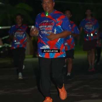 Runner Photo 6040613