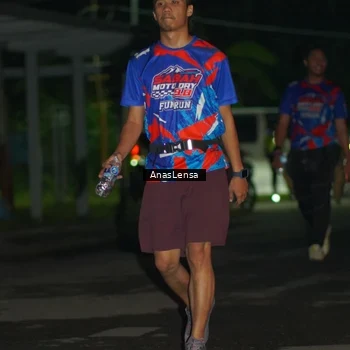 Runner Photo 6040644