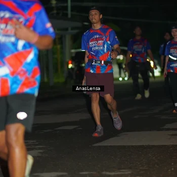 Runner Photo 6040661