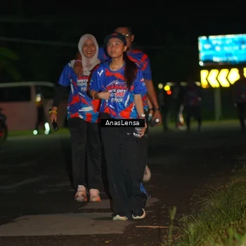 Runner Photo 6040677