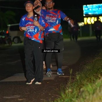 Runner Photo 6040688