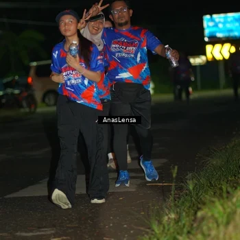 Runner Photo 6040701
