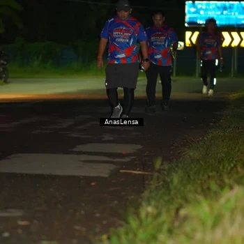 Runner Photo 6040773