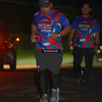 Runner Photo 6040778