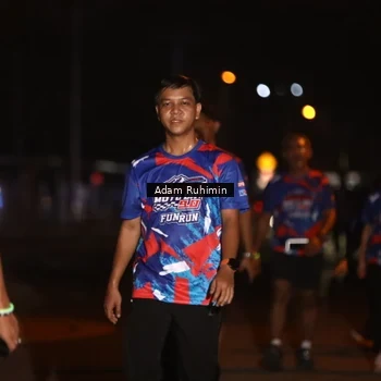 Runner Photo 6040802