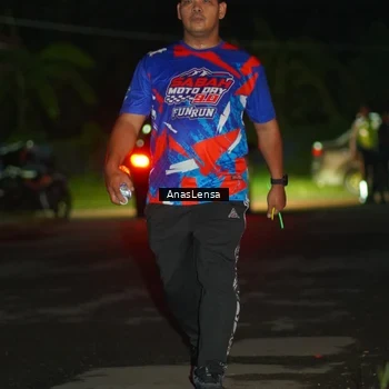 Runner Photo 6040845