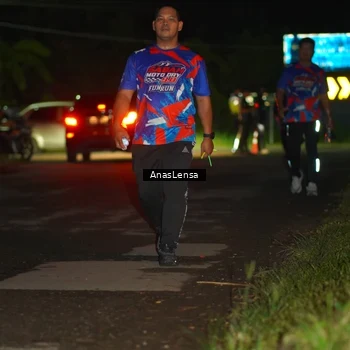 Runner Photo 6040847