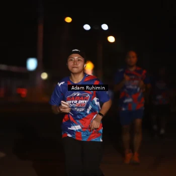 Runner Photo 6040849