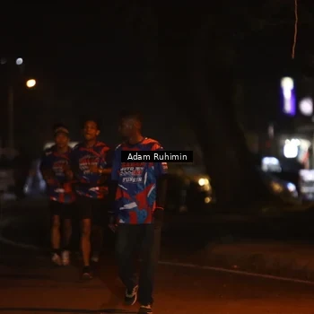 Runner Photo 6040854