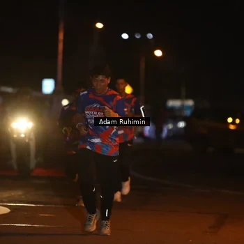 Runner Photo 6040867