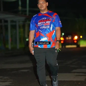 Runner Photo 6040872