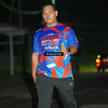 Runner Photo 6040887