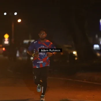 Runner Photo 6040917