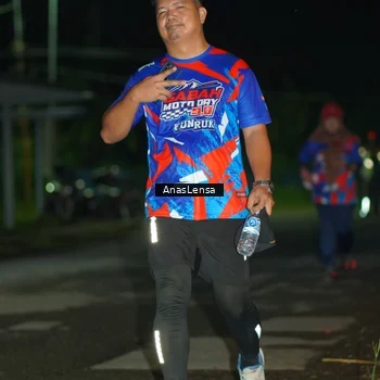 Runner Photo 6040929