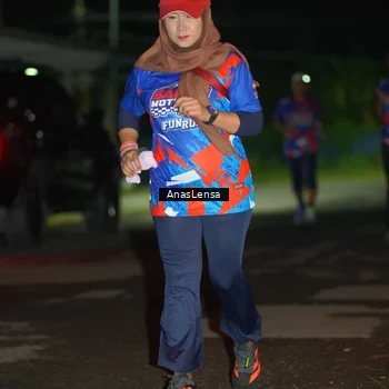 Runner Photo 6040969