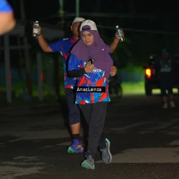 Runner Photo 6040983