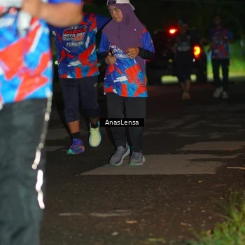 Runner Photo 6040984