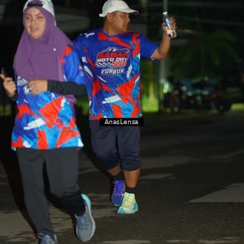 Runner Photo 6040989