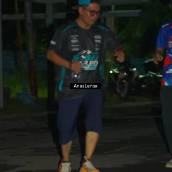 Runner Photo 6040990