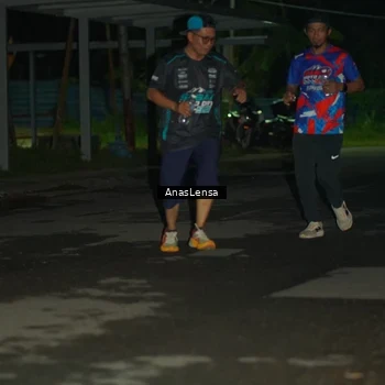 Runner Photo 6040993