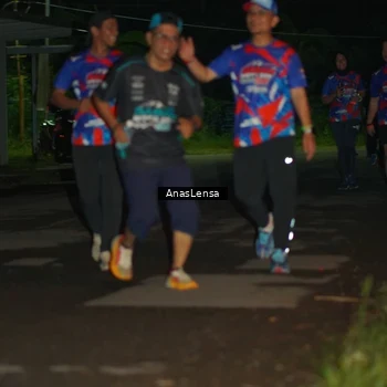 Runner Photo 6040995