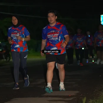 Runner Photo 6041024