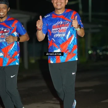 Runner Photo 6041026