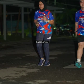Runner Photo 6041029