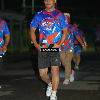 Runner Photo 6041066