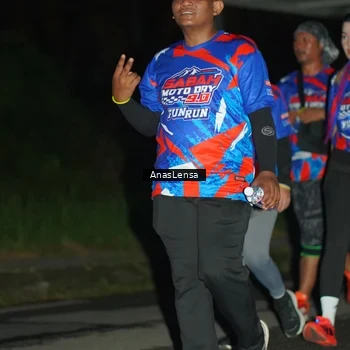 Runner Photo 6041068