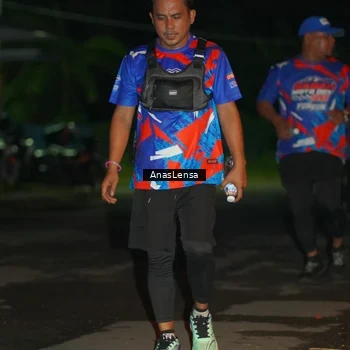Runner Photo 6041098