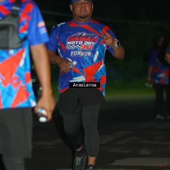 Runner Photo 6041106