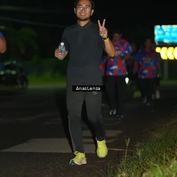 Runner Photo 6041114
