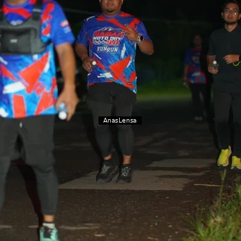 Runner Photo 6041119
