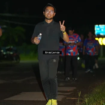 Runner Photo 6041121