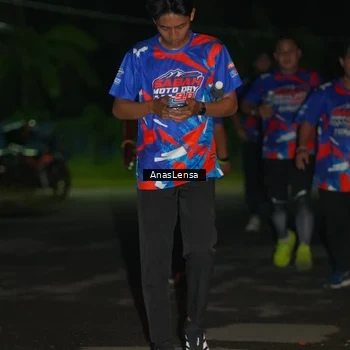 Runner Photo 6041123