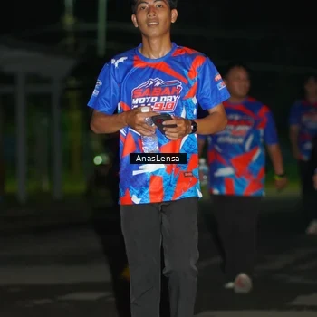 Runner Photo 6041132
