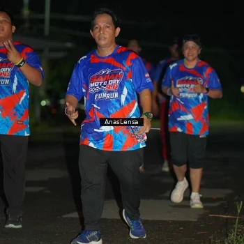 Runner Photo 6041136