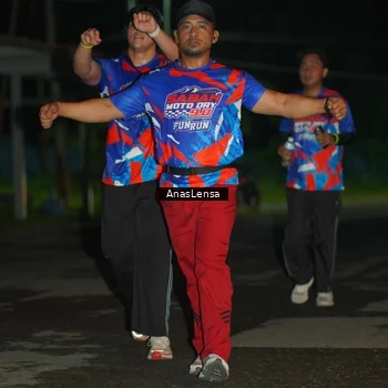 Runner Photo 6041140